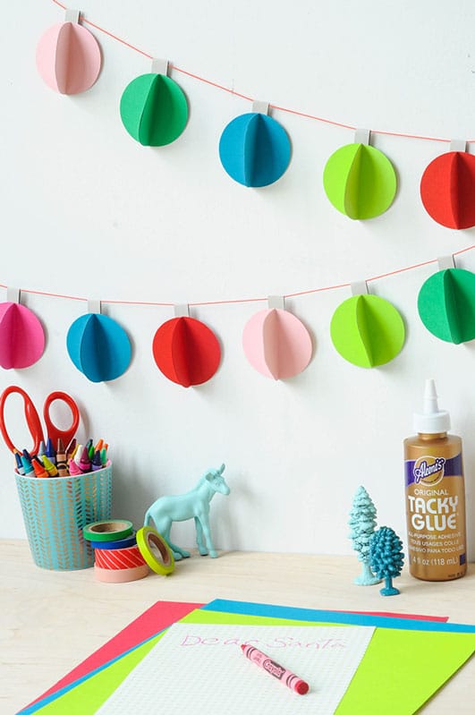 Make an Easy Paper Ornament Christmas Garland