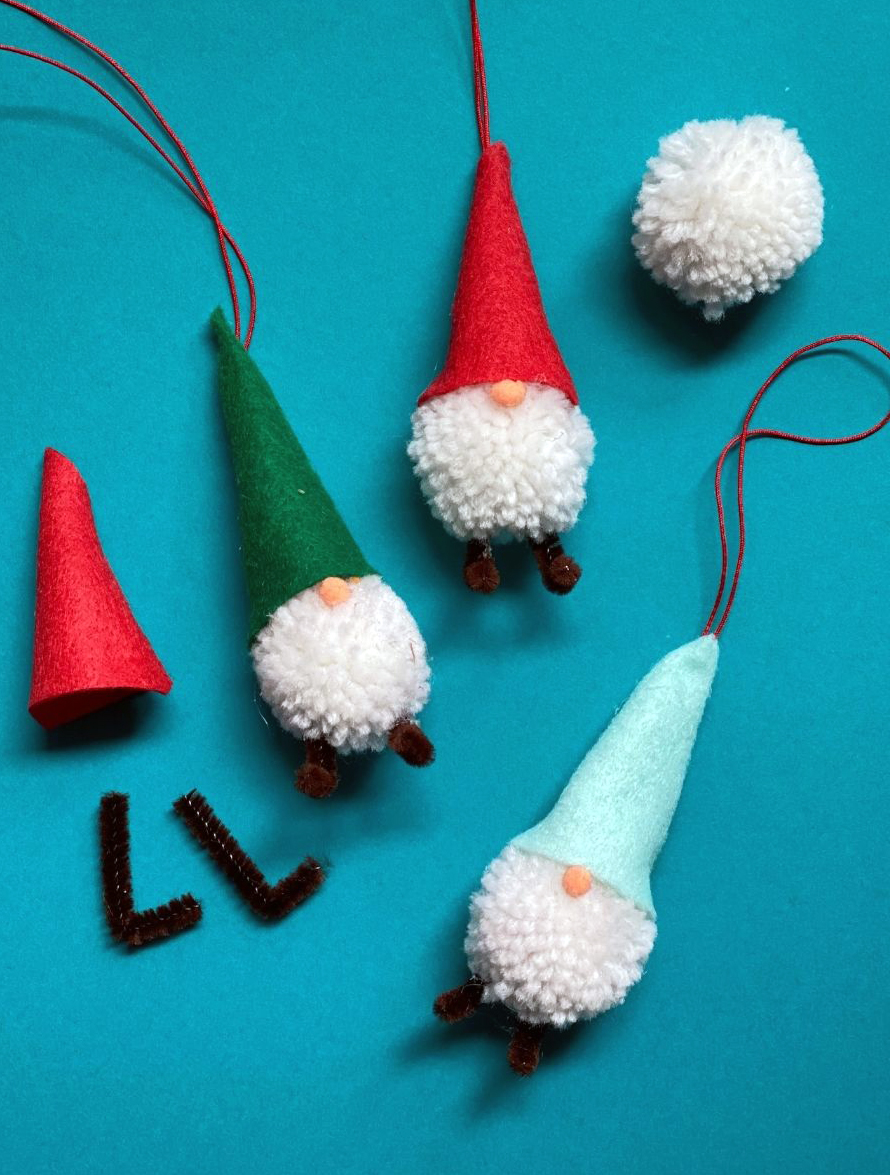 5 DIY Pom-Pom Christmas • Christmas Craft Kids